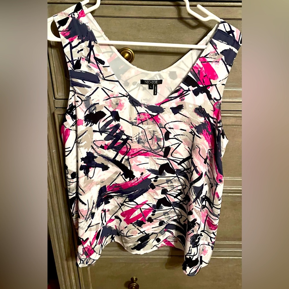 Nic and Zoe sleeveless print blouse